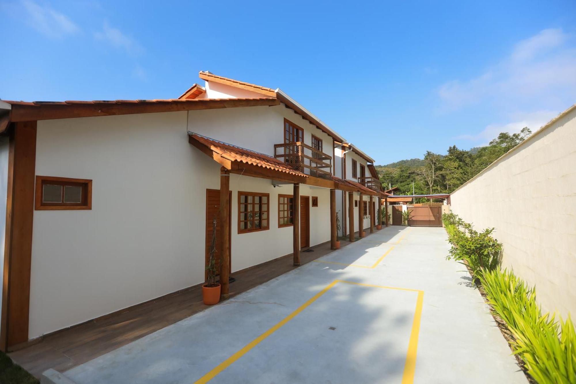 Refugio A 800M Da Praia-Pet Ok & Churras Balneário Camboriú エクステリア 写真